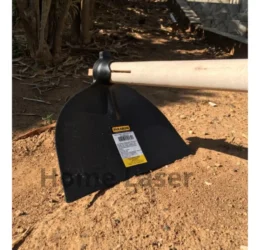 Enxada Larga Norte Virada 2,5lb Aço Forjado C/ Cabo 1,20m